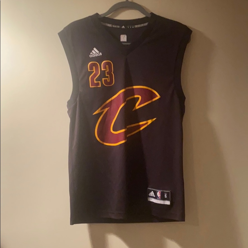 LeBron James - Cavs Jersey